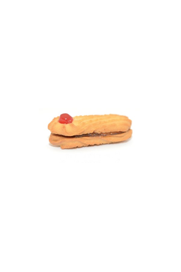 Πτι-φουρ με κερασάκι